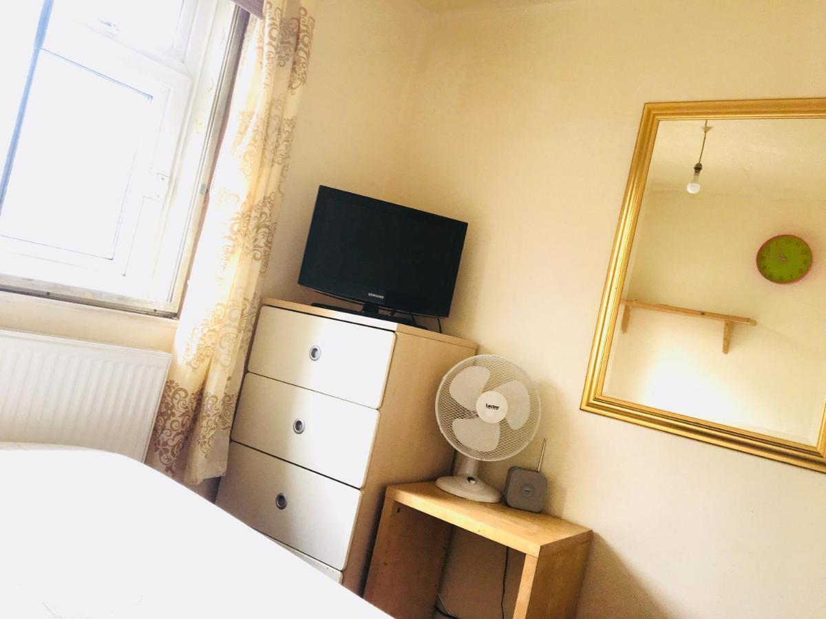 Cosy Room 2 Лондон Екстериор снимка